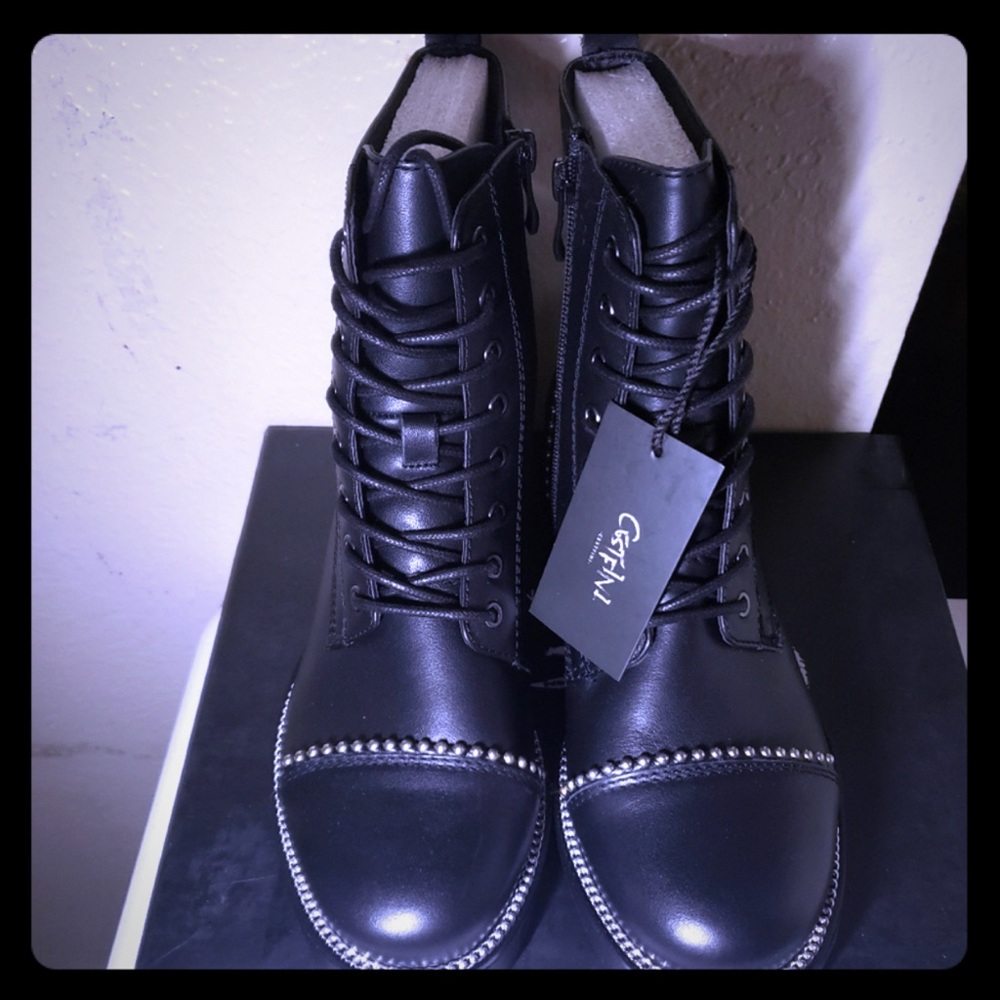 🖤 Gorgeous Real Leather Black Combat Ankle Boots